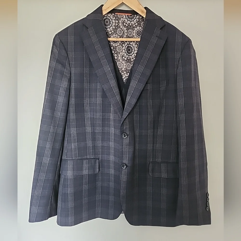 Tallia Men's 2-Pc Suit 42R Navy Gray Burgundy Plaid Wool Blend Blazer & Vest